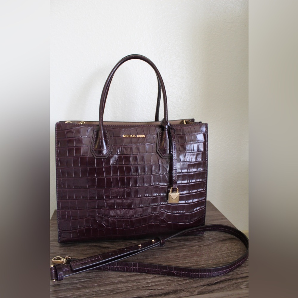 Michael Kors Crocodile Embossed-Leather Handbag Burgundy